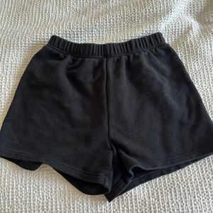 Aritzia TNA Black Women's Shorts